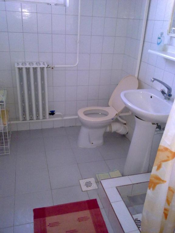 Alabastrom Panzio Es Etterem Bed and Breakfast Bogács Værelse billede
